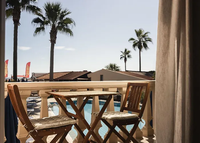 Manthos Beachfront Apartments, By Zantewize * Laganas