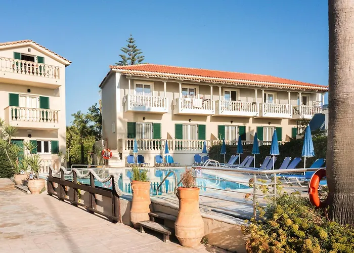 Manthos Beachfront Apartments, By Zantewize Appartamento *