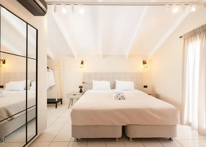Appartamento Manthos Beachfront Apartments, By Zantewize