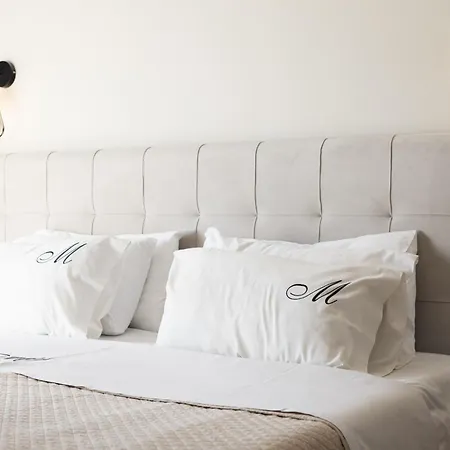 Apartman Manthos Beachfront Apartments, By Zantewize