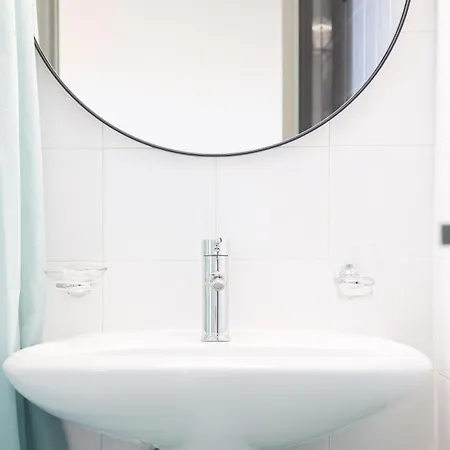 Manthos Beachfront Apartments, By Zantewize