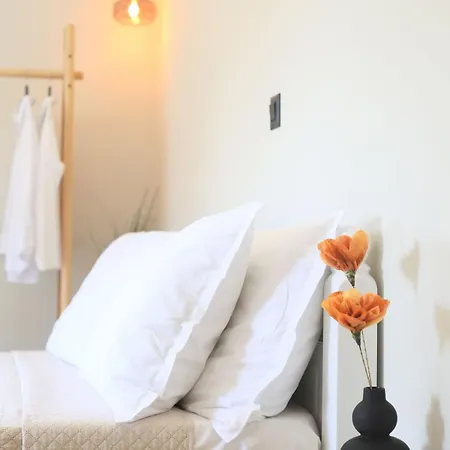 Manthos Beachfront Apartments, By Zantewize * Laganász