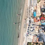 Manthos Beachfront Apartments, By Zantewize Daire
