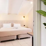 Manthos Beachfront Apartments, By Zantewize Daire