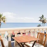 Manthos Beachfront Apartments, By Zantewize
