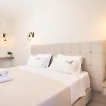 Apartament Manthos Beachfront Apartments, By Zantewize