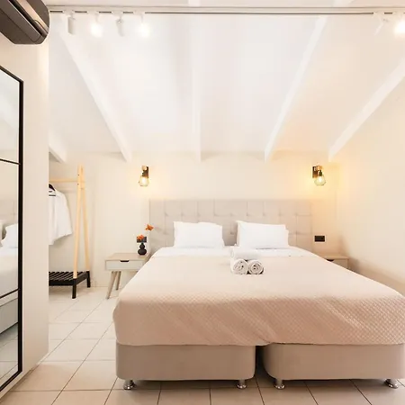 Apartamento Manthos Beachfront Apartments, By Zantewize