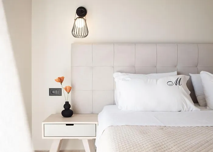 Апартаменты Manthos Beachfront Apartments, By Zantewize