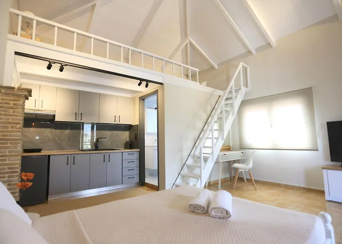 Апартаменты Manthos Beachfront Apartments, By Zantewize Лаганас